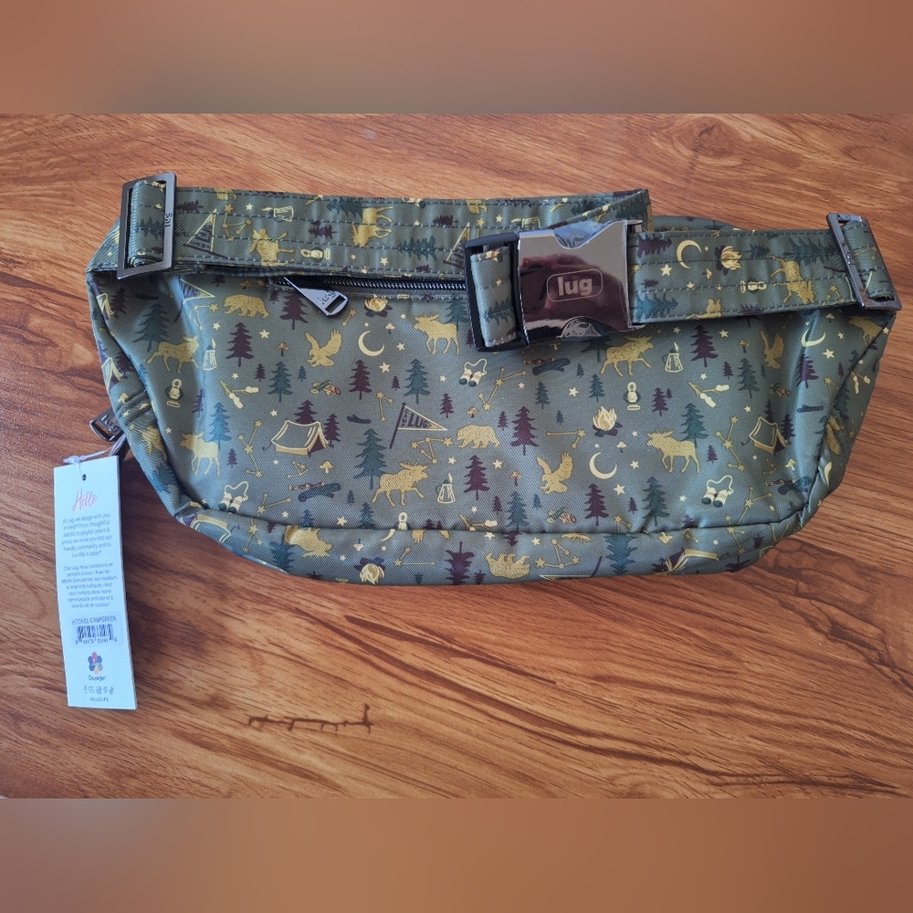 Lug - Hitch Belt Bag in Camp Green - Picture 2 of 9